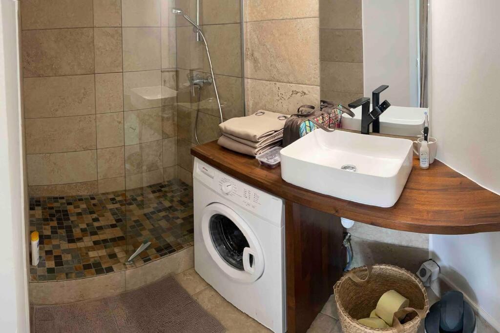 Tropical Vibes Apartment Saint-Gilles-les Bains Luaran gambar